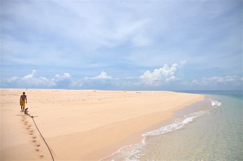 beaches in quezon